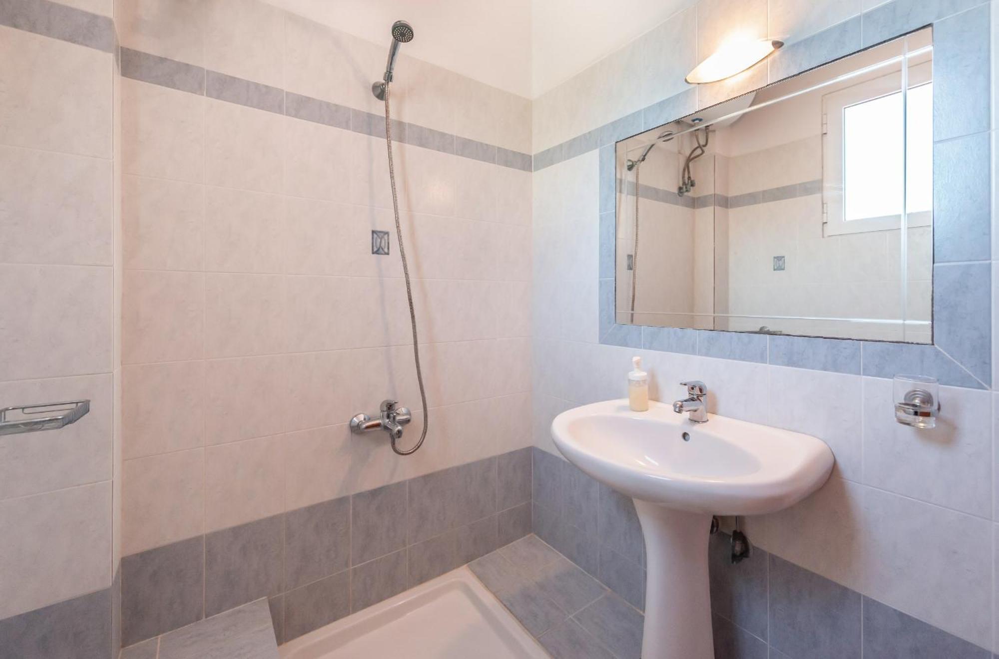Avesta Apartments - 200M From The Beach Василікос Номер фото